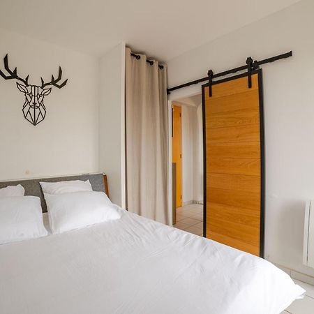 Cocon Comfortable Vue Mer, Clim Et Parking Sanary-sur-Mer Exterior photo