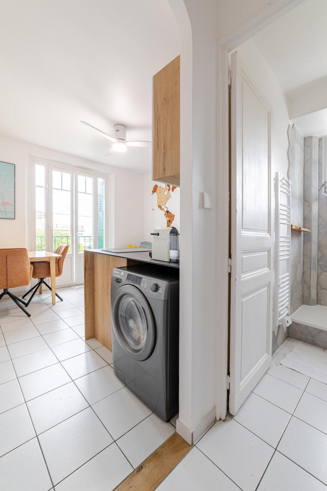 Cocon Comfortable Vue Mer, Clim Et Parking Sanary-sur-Mer Exterior photo