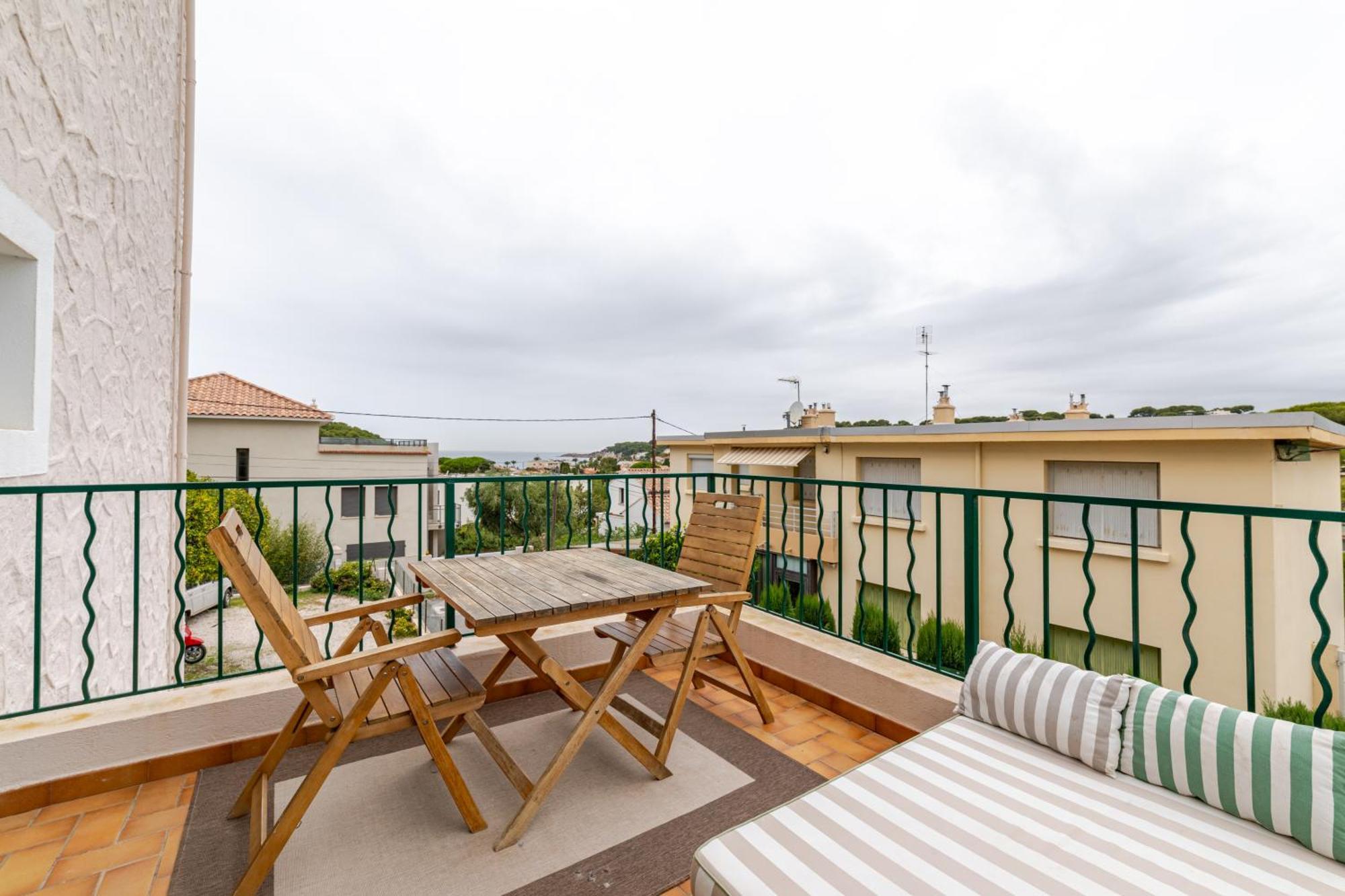 Cocon Comfortable Vue Mer, Clim Et Parking Sanary-sur-Mer Exterior photo